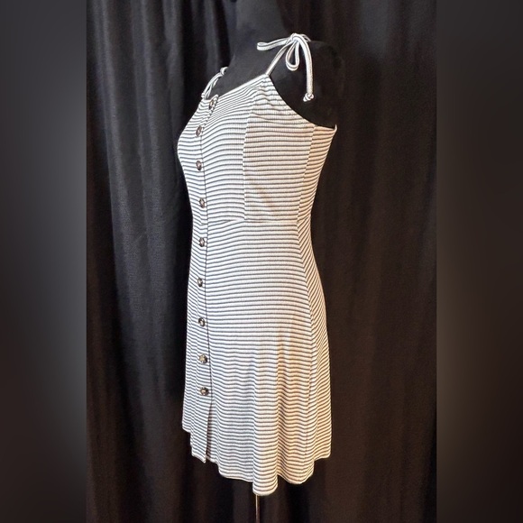 DON'T ASK WHY Stripped Button Front Dress with Bow Straps Made in Italy n16 - Picture 2 of 7